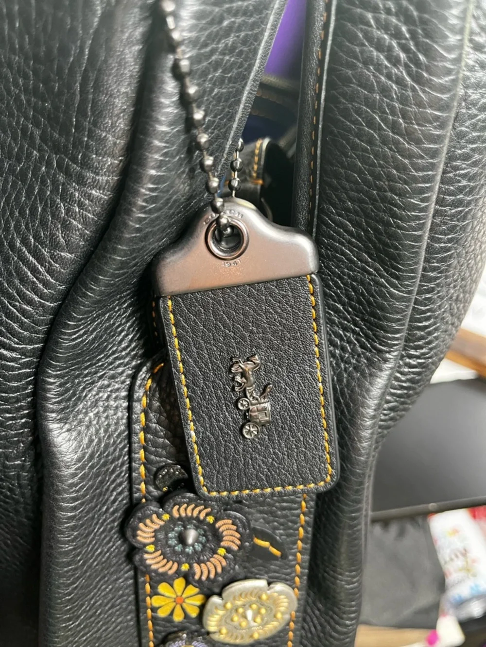 Coach 1941 Bandit Hobo 39  *RARE* - Picture 3 of 12